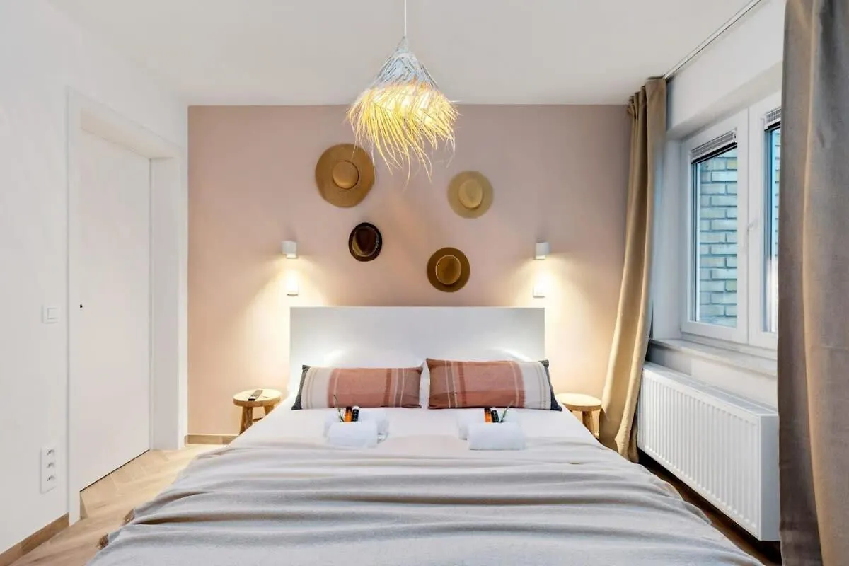 Albane - Modern 2 Bedroom Apartment In Oostende België